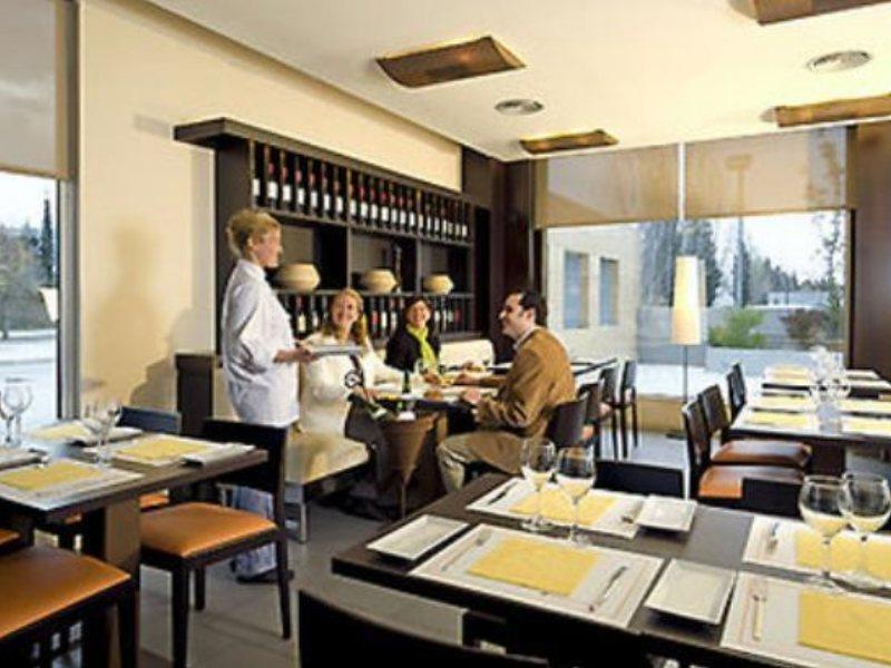 Hotel Ibis Barcelona Molins De Rei Esterno foto